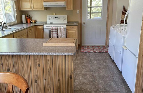 Kenora Cabin | Rustic Cabin Getaway Near Kenora