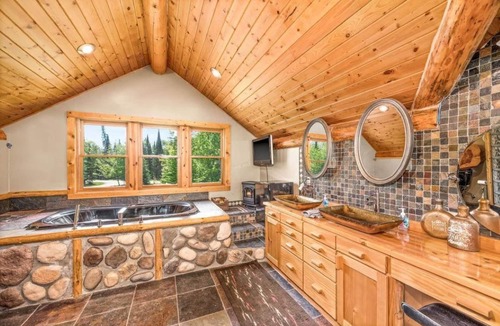 Bovey House | Rustic log home with lots of room to relax.