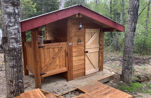 Northern Ontario Cabin | Rustic off grid cabin