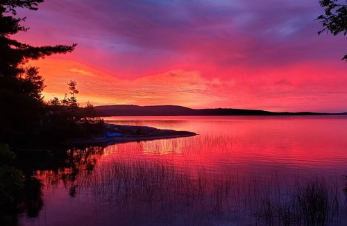 Algoma District Cabin | Rustic retreat ( water access only) 12 min North of Blind River