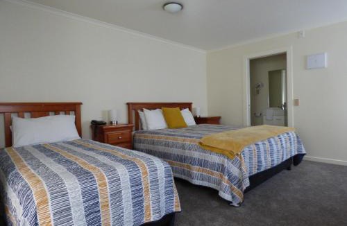 North Dunedin Hotel | Sahara Deluxe Studios