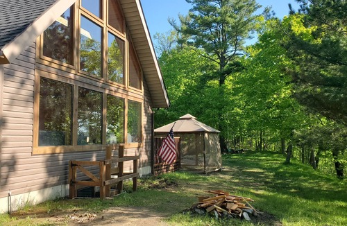 Hackensack House | Sanctuary at Blackwater Lake, MN