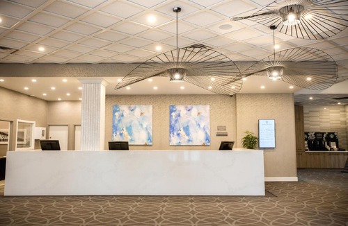 Downtown Hotel | Sandman Signature Lethbridge Lodge