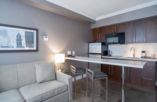 Northeast Mississauga Hotel | Sandman Signature Mississauga Hotel