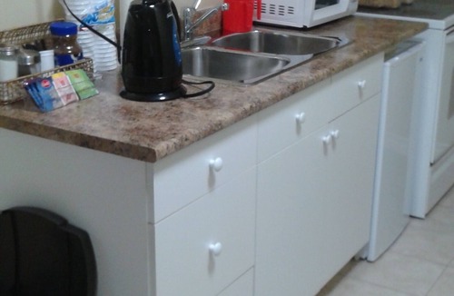 Thornhill Apartment | Sara’s Place - Strictly Kosher HomenBeautiful basement Apartmentn
