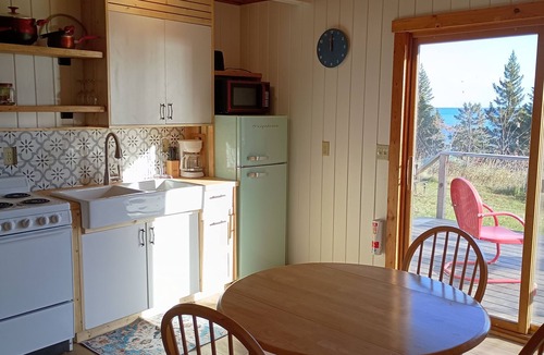 Croftville Cabin | "Scotch Pine": Classic North Shore Cabin Near Grand Marais