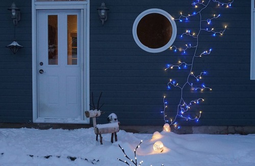 North Kawartha House | Secluded 4-Season Country Home - Lake+Hot Tub+EV. Pet Friendly!