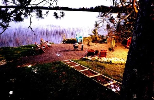 Eveleth Cottage | Secluded Lake Cottage on Private Veteran Homestead
