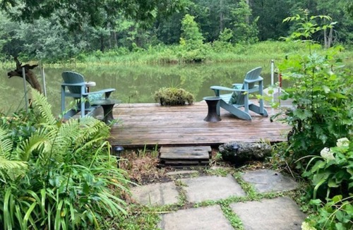 Ramara Cottage | Secluded Riverfront Cottage