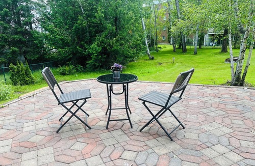Timmins House | Serene & Luxurious basement apartment.