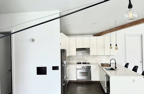 New Paltz House | Serene Modern 3-bedroom house with WiFi in peaceful Hudson Valley