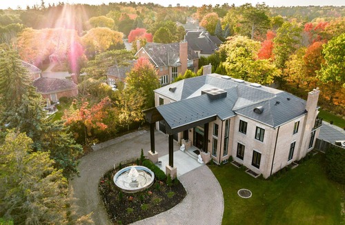 Sheridan Villa | Serene Oasis: 5BR Royal Villa With Private Pool