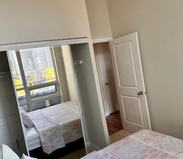 Hurontario House | Serene Queen Room Shared Unit