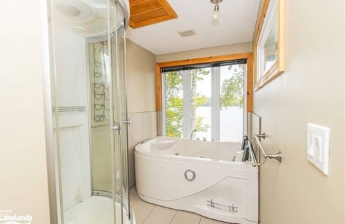 Dysart et al Cottage | Shores of Drag Lake in Haliburton, Private Beach