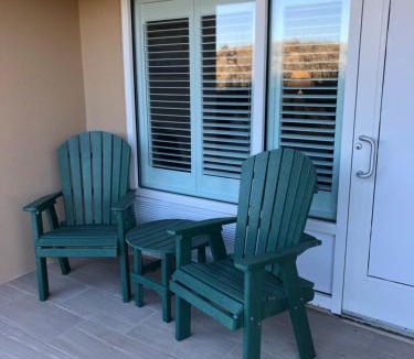 Kill Devil Hills Hotel | Shutters on the Banks