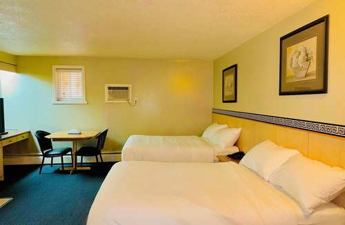Grande Prairie Hotel | Silver Crest Lodge