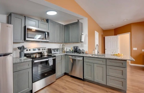 Fairland Other | Silver Stone Castle Guest Wing in Silver Spring with Game Room, Pool Table, etc.