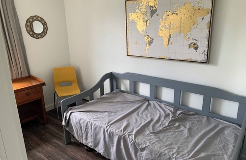 Bayfield Apartment | Sip & Stay