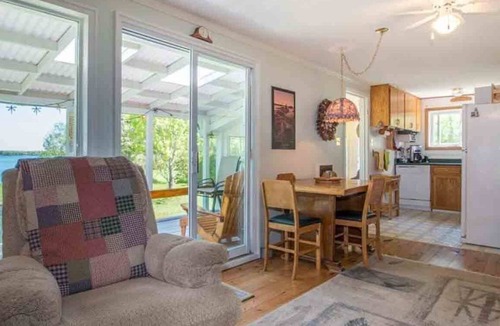 Port Severn Cottage | Slip Away - Affordable 3Br Cottage w/Sand Beach & Great Swimming