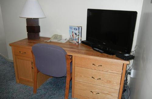 Okanagan-Similkameen Cabin | SlumberLodge Hotel