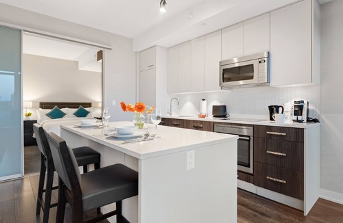 Little Italy Apartment | SOHO Residences Champagne