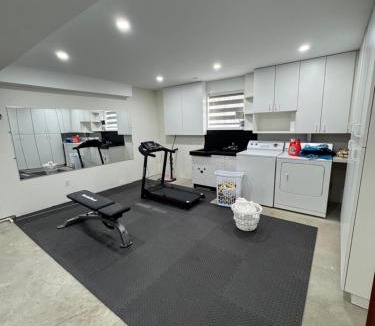 Windsor Villa | South Windsor VILLA Great for parties and events