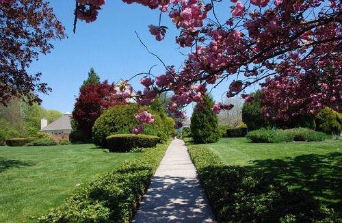 Village of Southampton Hotel | Southampton Inn