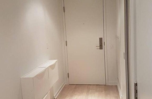 St. Lawrence Apartment | Spacious 1 Bedroom Condo - Downtown Toronto -