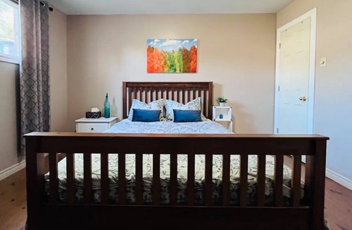Lakeshore House | Spacious 1Bed 1Bath Guest Suit unit