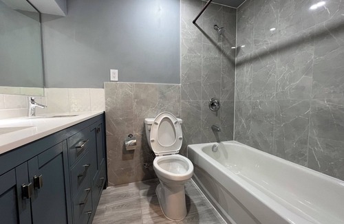 Colborne House | Spacious 4-Bedroom Retreat Near Presqu'ile Park