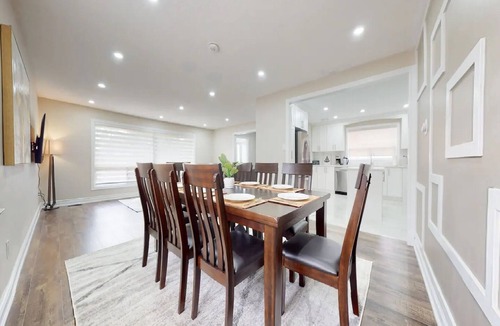 Clanton Park House | Spacious 5 Bedroom/3 Bath Homen