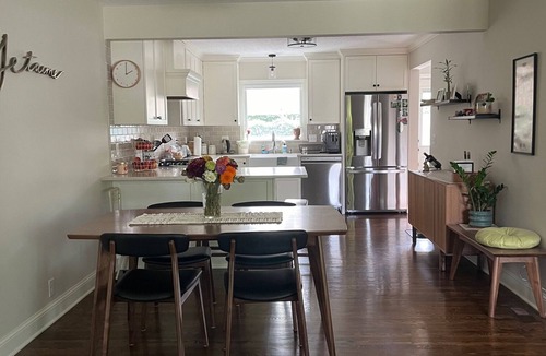 Edina House | Spacious 5-bedroom house in lovely Minneapolis/Edina border