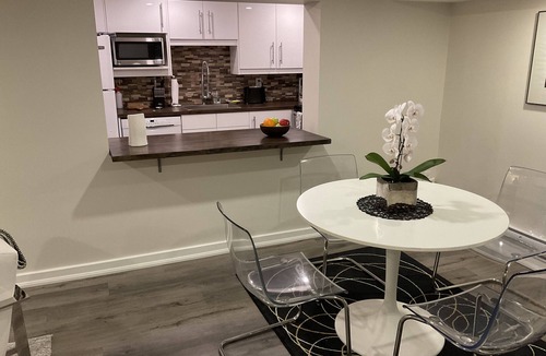 Midtown Toronto Apartment | Spacious and elegant lower unit in stunning Casa Loma neighbourhood