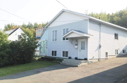 Sudbury House | Spacious and Practical 4 Bed House