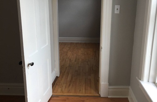Brockville Apartment | Spacious apartment: close to everything Brockville has to offer!n