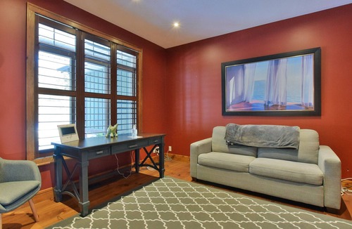 Baddow Cottage | Spacious Beachfront Family Cottage in the Kawarthas