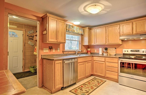 Bethlehem House | Spacious Bethlehem Mountaintop Home w/Deck & View