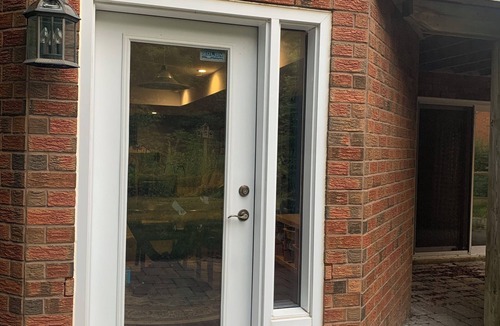 Port Hope House | Spacious bright walk-out basement apartment in Port Hope, near GTA, Peterborough
