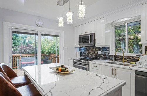 Bendale House | spacious.