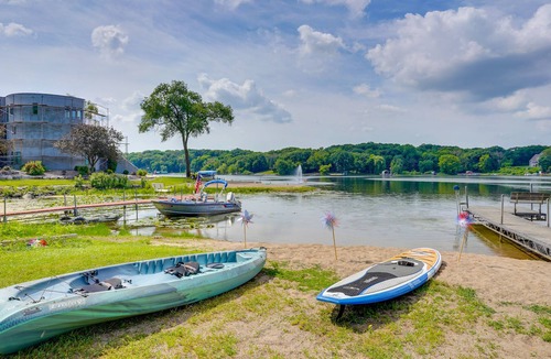 Chanhassen House | Spacious Chanhassen Vacation Rental w/ Lake Access