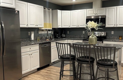 St. Paul House | Spacious Home, Saint Paul MN