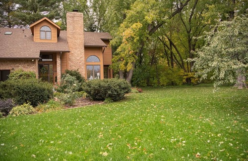 Chanhassen House | Spacious Home w/Lake Access