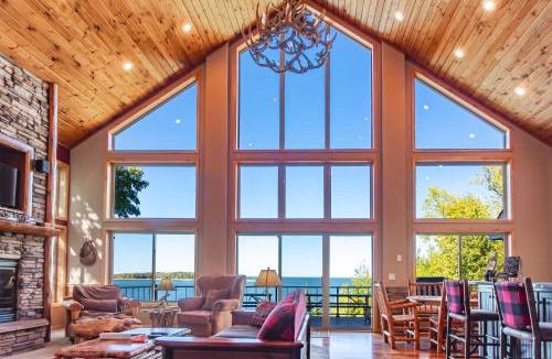 Walker House | Spacious Leech Lake Home on 2 Private Acres, 200' of lake shore 15 Minutes to Walker with boat lift, dock, swimming, fire pit