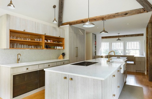 East Hampton House | Spacious Open Floor Plan on 1.5 Acres