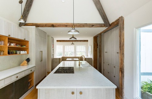 East Hampton House | Spacious Open Floor Plan on 1.5 Acres