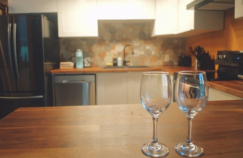Chalk River Cottage | Spacious & Private Cottage | Escape into Nature| Deep River, Algonguin