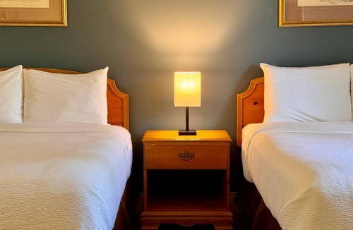 Perth South Hotel | Spacious Room w/Two Queen Beds