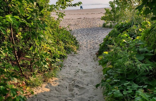Fort Erie House | SPECTACULAR LAKE FRONT HOUSE ON CRESENT BEACH FORT ERIE ONTARIO CANADAnnn