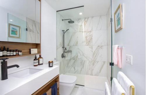 Fashion District Apartment | Stay in Style Like Taylor Swift