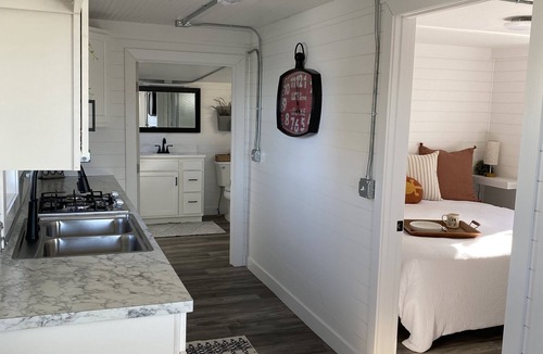 Alexandria Cabin | Steps Away From The Lake!